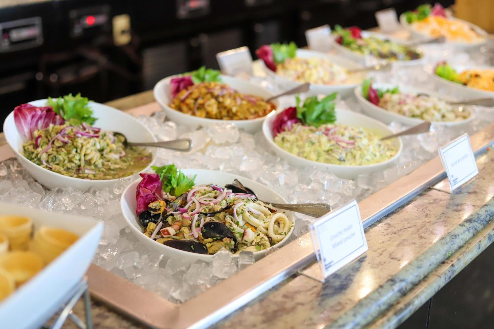 쉐라톤 그랜드 파나마 호텔 파나마시티 외부 사진 A salad bar