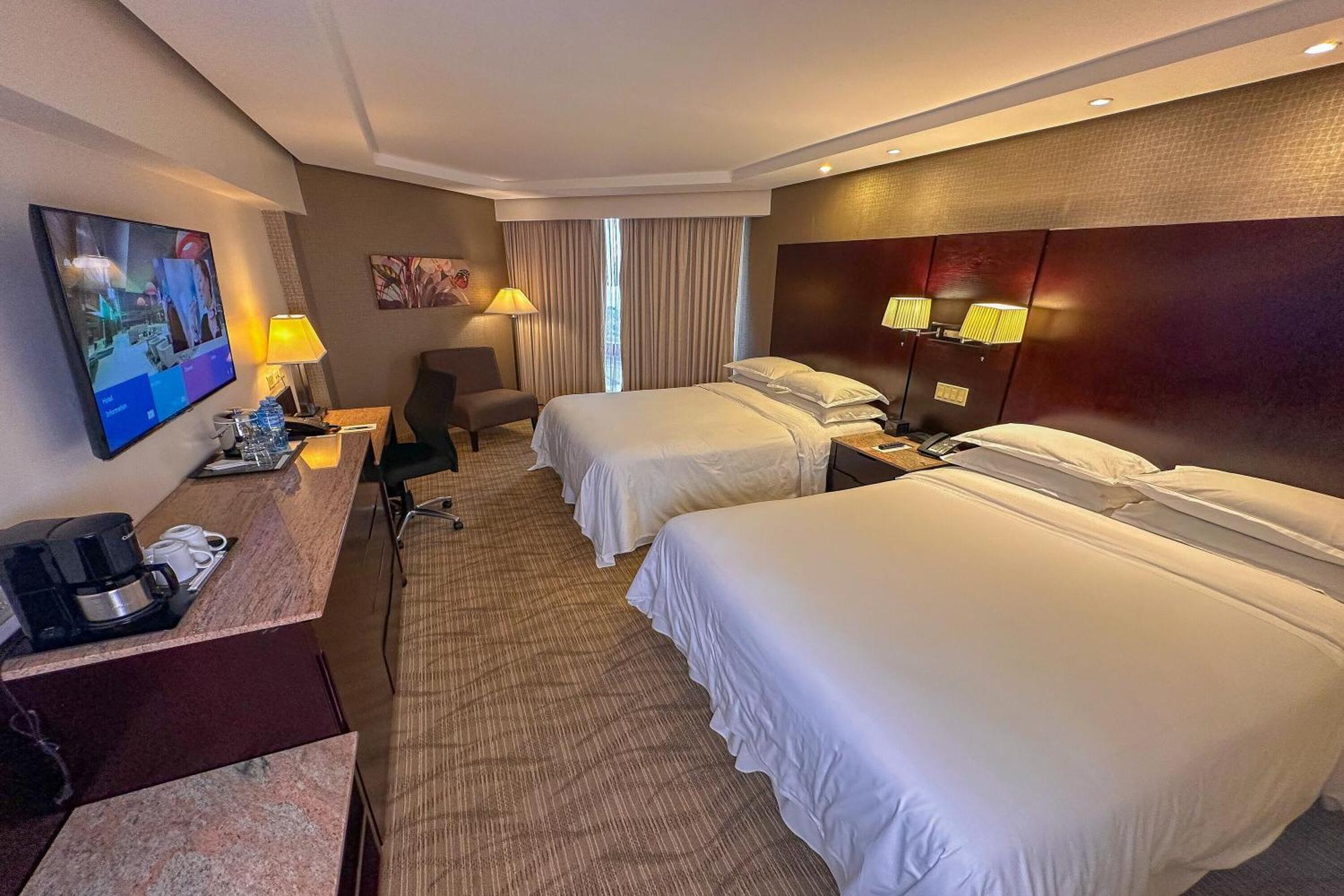 쉐라톤 그랜드 파나마 호텔 파나마시티 외부 사진 A room at the Sheraton São Paulo.